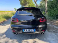 Usata Porsche Macan 250 CV (183 kW) 2015 Nero SUV