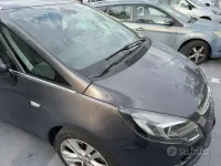 Usata Opel Zafira 165 CV (121 kW) 2012 Grigio Monovolume