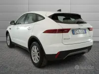Usata Jaguar E-Pace R-Dynamic 150 CV (110 kW) 2020 Bianco SUV