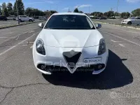 Occasion Alfa Romeo Giulietta 120 ch (88 kW) 2016 Blanc Citadine