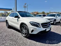 Usata Mercedes GLA220 177 CV (130 kW) 2016 Bianco SUV