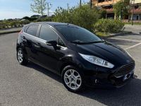 Usata Ford Fiesta 75 CV (55 kW) 2017 Nero Utilitaria
