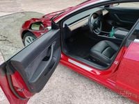 Usata Tesla Model 3 235 kW (320 CV) 2019 Rosso Berlina