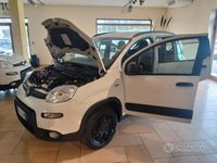 Usata Fiat Panda 4x4 S 95 CV (69 kW) 2017 Bianco Utilitaria