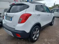 Usata Opel Mokka 131 CV (96 kW) 2014 Bianco SUV