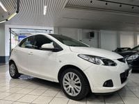 Usata Mazda 2 75 CV (55 kW) 2009 Bianco Utilitaria