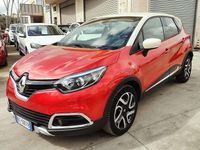 Usata Renault Captur Iconic 110 CV (80 kW) 2016 Rosso SUV
