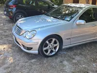 Usata Mercedes C200 122 CV (89 kW) 2006 Grigio Berlina