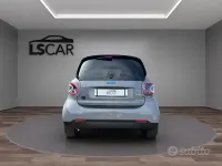 Usata Smart ForTwo Coupé 41 kW (56 CV) 2021 Grigio Utilitaria