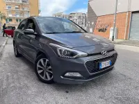 Usata Hyundai i20 75 CV (55 kW) 2016 Grigio Berlina