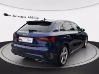Usata Audi A3 S-Line 150 CV (110 kW) 2024 Blu Berlina