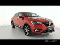 Usata Renault Arkana Intens 145 CV (106 kW) 2022 Rosso SUV