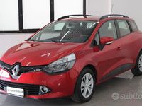 Usata Renault Clio GrandTour 75 CV (55 kW) 2016 Rosso Station wagon