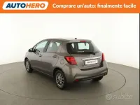 Usata Toyota Yaris 69 CV (50 kW) 2016 Grigio Berlina