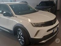 Usata Opel Mokka Elegance 110 CV (80 kW) 2022 Bianco SUV