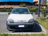 Usata Fiat 600 54 CV (39 kW) 2009 Bianco Utilitaria