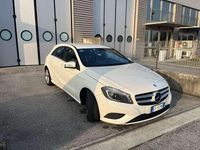 Usata Mercedes A200 Premium 136 CV (100 kW) 2015 Polar white met. Berlina