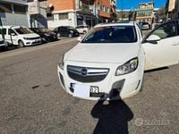 Begagnad Opel Insignia OPC 325 HK (239 kW) 2012 Vit Kombi