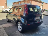 Usata Nissan Note 88 CV (64 kW) 2010 Nero Utilitaria
