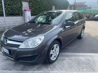 Usata Opel Astra Enjoy 110 CV (80 kW) 2009 Grigio Station wagon