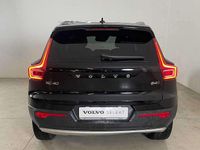 Usata Volvo XC40 Momentum 197 CV (144 kW) 2021 Nero SUV