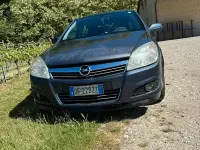 Usata Opel Astra 90 CV (66 kW) 2007 Blu Berlina