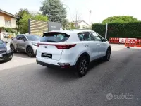 Usata Kia Sportage Style 132 CV (97 kW) 2021 Bianco SUV