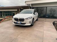 Usata BMW 218 Active Tourer Luxury Line 150 CV (110 kW) 2023 Bianco Monovolume