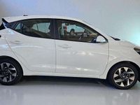 Nuova Hyundai i10 63 CV (46 kW) 2025 Bianco Utilitaria