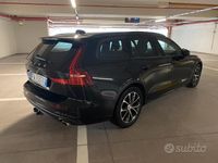 Usata Volvo V60 Business Edition 190 CV (139 kW) 2019 Nero Station wagon