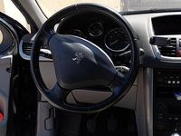 Usata Peugeot 207 70 CV (51 kW) 2007 Berlina
