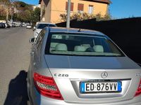 Usata Mercedes C220 170 CV (125 kW) 2011 Grigio Berlina