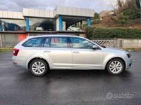 Usata Skoda Octavia Executive 116 CV (85 kW) 2019 Argento Station wagon