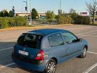 Usata Renault Clio II 2002 Blu Berlina