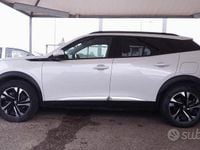 Begagnad Peugeot e-2008 Allure 100 kW (136 HK) 2021 Vit SUV