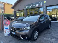Usata Peugeot 5008 Allure 131 CV (96 kW) 2020 Grigio SUV