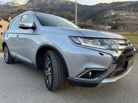 usata Mitsubishi Outlander 2.2 DI-D 4WD Instyle 7p.