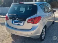 Usata Opel Meriva 95 CV (69 kW) 2012 Grigio Monovolume