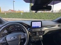 Usata Ford Focus 125 CV (91 kW) 2021 Bianco Berlina