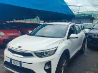 Usata Kia Stonic Style 97 CV (71 kW) 2019 Bianco SUV