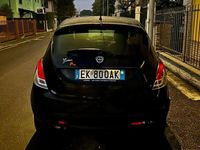 Usata Lancia Ypsilon 86 CV (63 kW) 2012 Nero Utilitaria