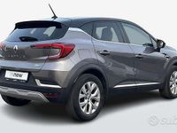 Usata Renault Captur Intens 145 CV (106 kW) 2021 Grigio scuro SUV