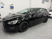 Usata Volvo V60 Summum 120 CV (88 kW) 2015 Nero Station wagon