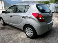 Usata Hyundai i20 78 CV (57 kW) 2011 Grigio Utilitaria