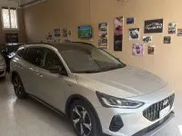 Usata Ford Focus Active 116 CV (85 kW) 2023 Argento Station wagon