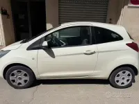 Usata Ford Ka 75 CV (55 kW) 2012 Bianco Utilitaria