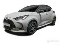 Nuova Toyota Yaris Hybrid Trend 2026 Nero Berlina