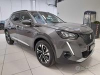 Usata Peugeot 2008 Allure 110 CV (80 kW) 2021 Grigio platinum SUV