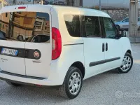 Usata Fiat Doblò Lounge 120 CV (88 kW) 2018 Bianco Monovolume