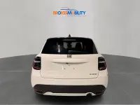 Nuova Fiat 600 La Prima 110 CV (80 kW) 2026 Bianco SUV